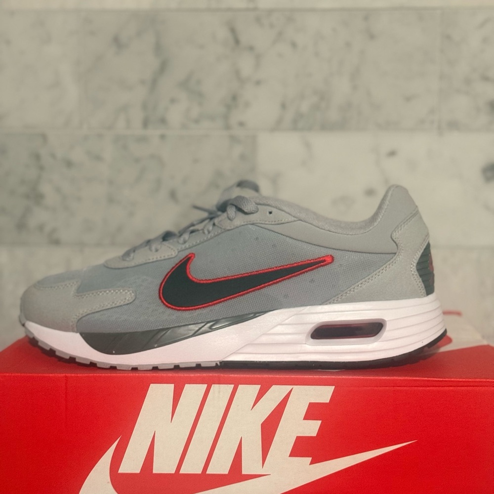 Nike Men's Grey Sneakers with Black and Red Swoosh